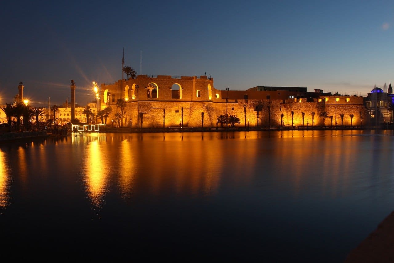 tripoli-2229019_1280.jpg